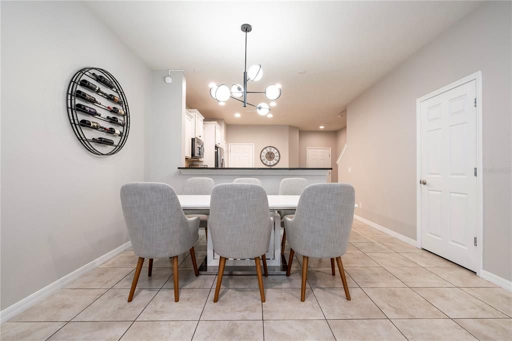 For Sale: $289,900 (3 beds, 2 baths, 1548 Square Feet)