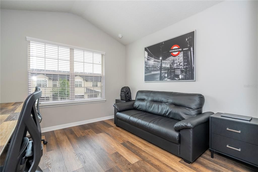 For Sale: $289,900 (3 beds, 2 baths, 1548 Square Feet)