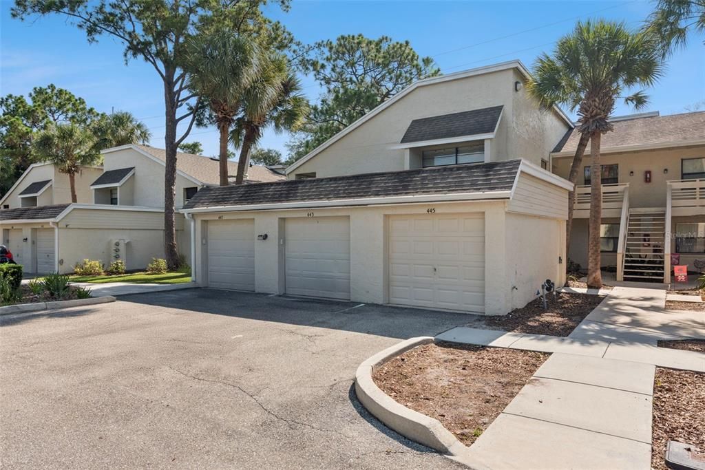 For Sale: $199,900 (3 beds, 2 baths, 1367 Square Feet)