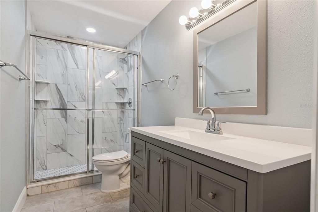 For Sale: $199,900 (3 beds, 2 baths, 1367 Square Feet)