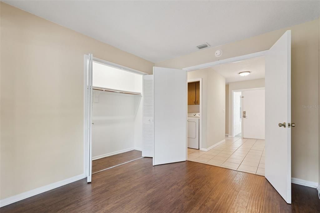 For Sale: $199,900 (3 beds, 2 baths, 1367 Square Feet)