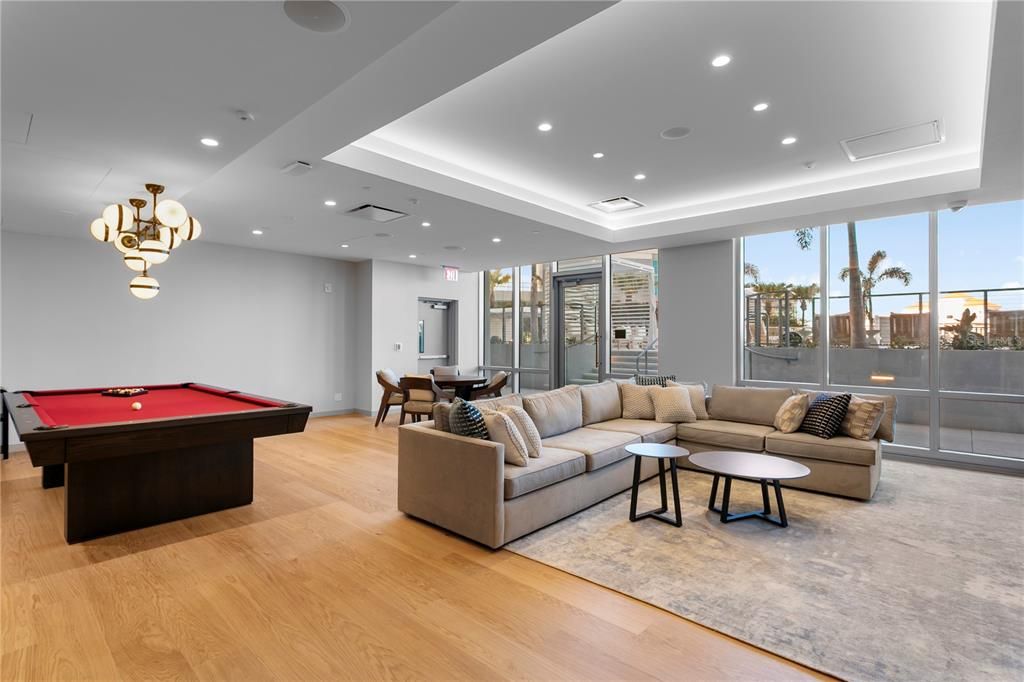 En Venta: $2,450,000 (3 camas, 3 baños, 2658 Pies cuadrados)