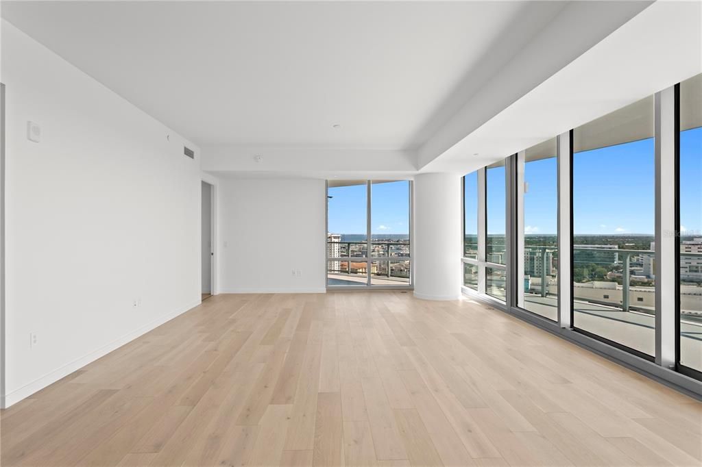 En Venta: $2,450,000 (3 camas, 3 baños, 2658 Pies cuadrados)