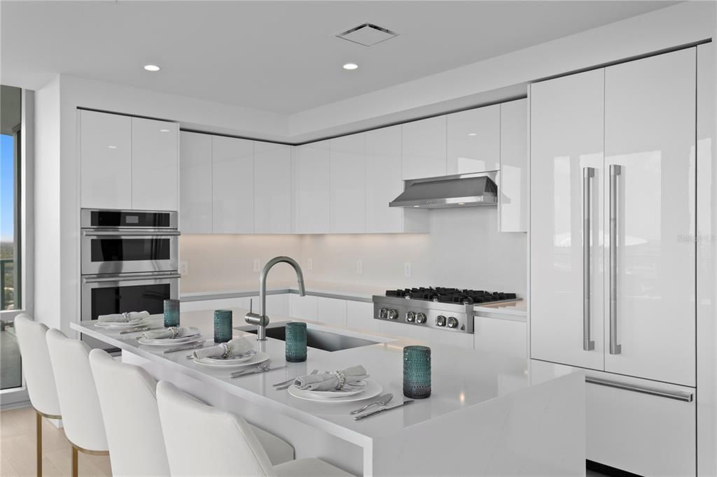 En Venta: $2,450,000 (3 camas, 3 baños, 2658 Pies cuadrados)