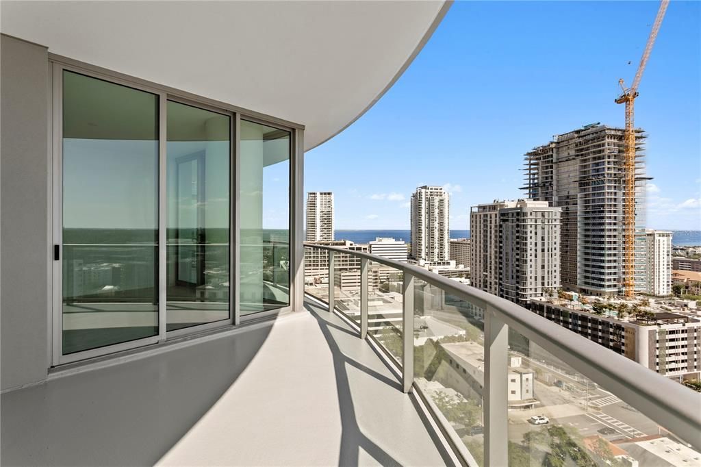 En Venta: $2,450,000 (3 camas, 3 baños, 2658 Pies cuadrados)
