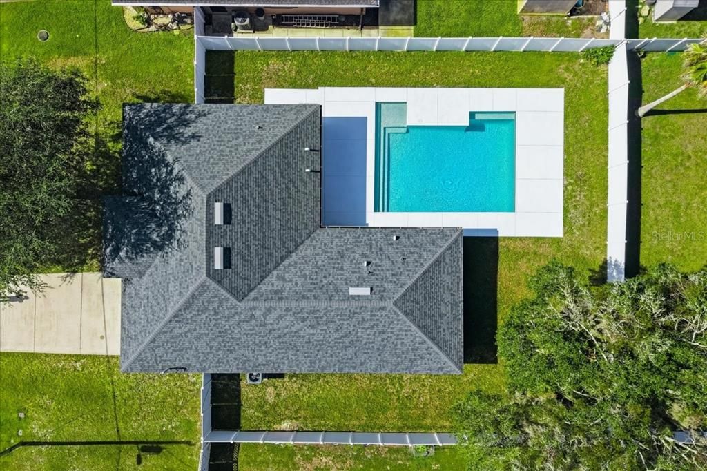 En Venta: $469,000 (4 camas, 2 baños, 2096 Pies cuadrados)