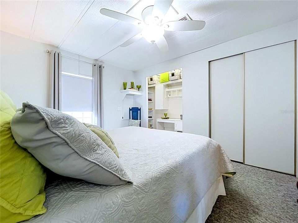 For Sale: $197,000 (2 beds, 2 baths, 1352 Square Feet)