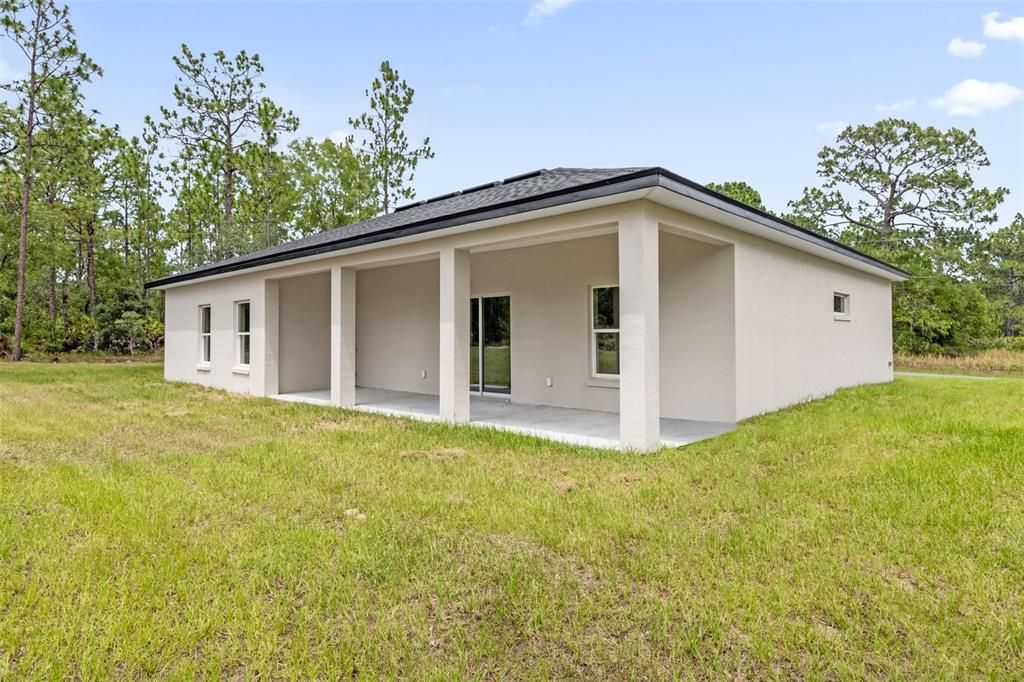 For Sale: $284,000 (3 beds, 2 baths, 1627 Square Feet)