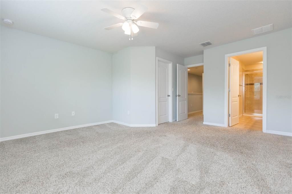For Rent: $2,200 (3 beds, 2 baths, 1444 Square Feet)