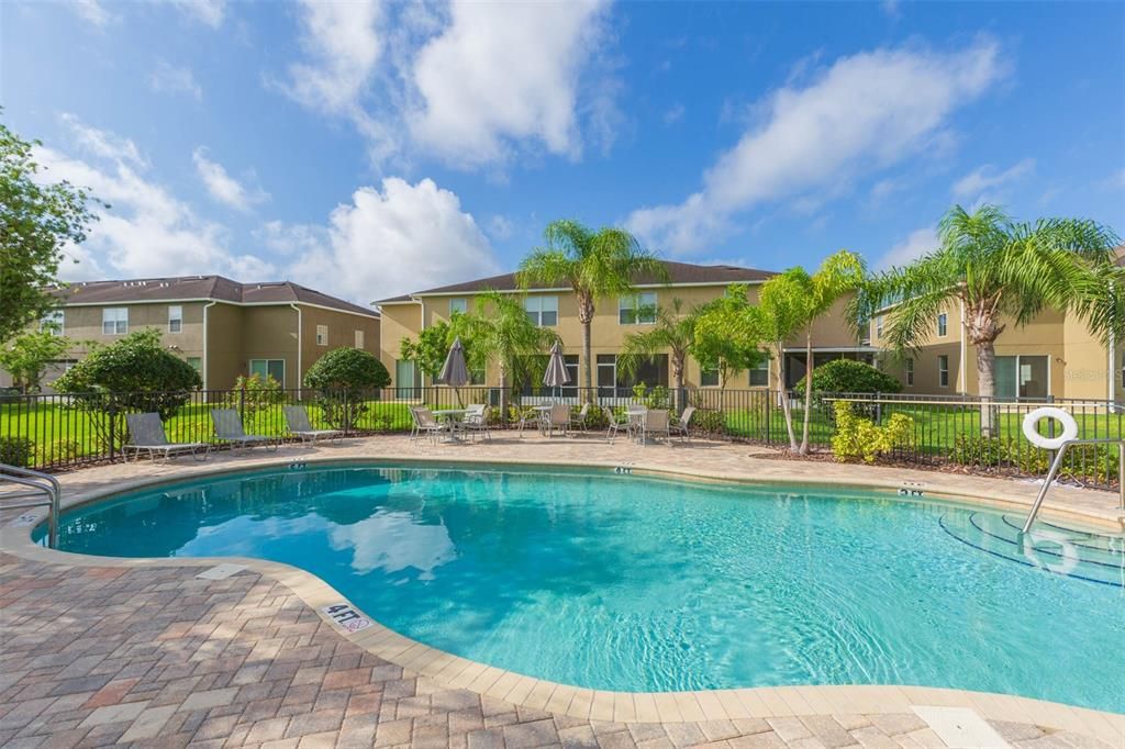 For Rent: $2,200 (3 beds, 2 baths, 1444 Square Feet)