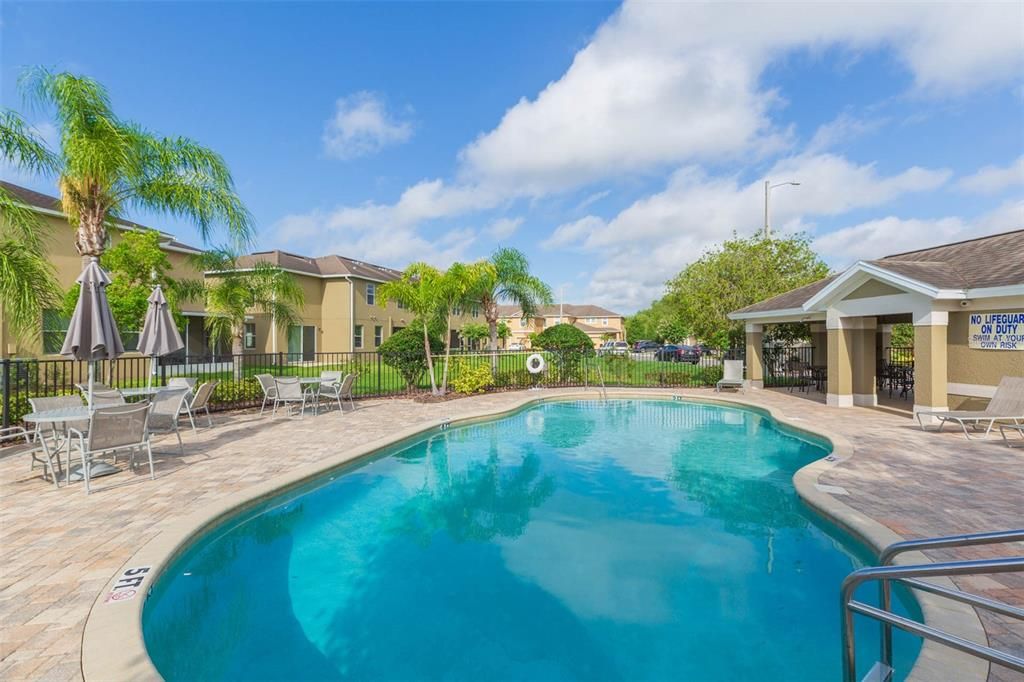 For Rent: $2,200 (3 beds, 2 baths, 1444 Square Feet)