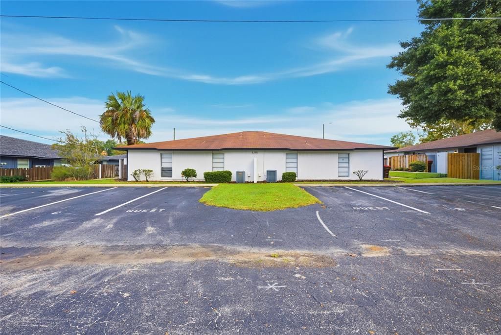 For Sale: $579,000 (8 beds, 0 baths, 3417 Square Feet)
