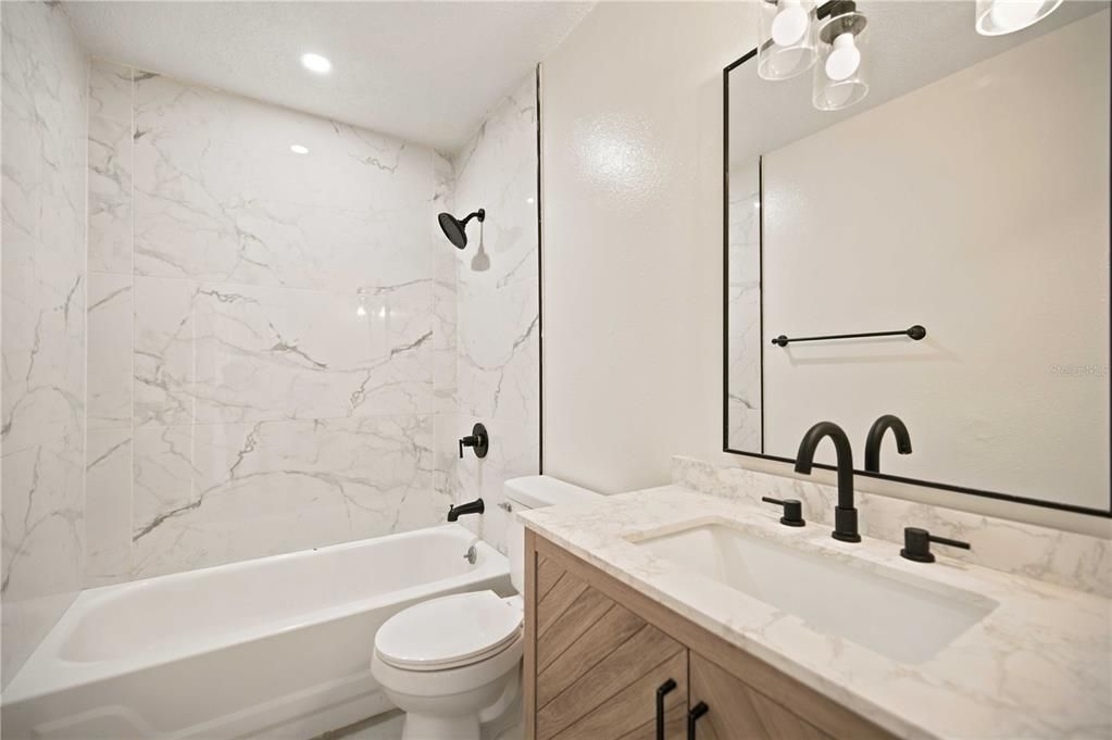 For Sale: $579,000 (8 beds, 0 baths, 3417 Square Feet)