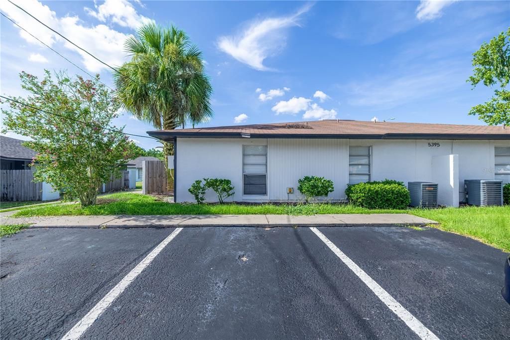 For Sale: $579,000 (8 beds, 0 baths, 3417 Square Feet)