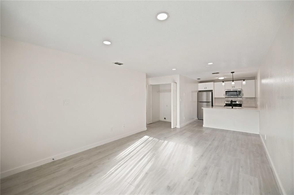 For Sale: $579,000 (8 beds, 0 baths, 3417 Square Feet)