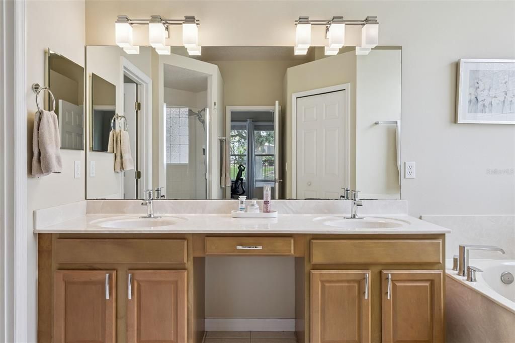 For Sale: $434,900 (3 beds, 2 baths, 1766 Square Feet)
