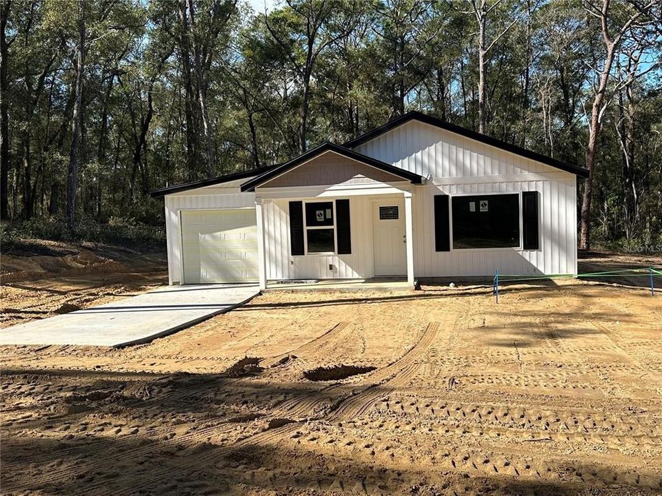 For Sale: $209,995 (3 beds, 2 baths, 1066 Square Feet)