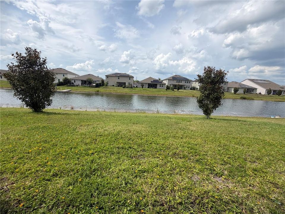 For Rent: $2,600 (4 beds, 2 baths, 2414 Square Feet)