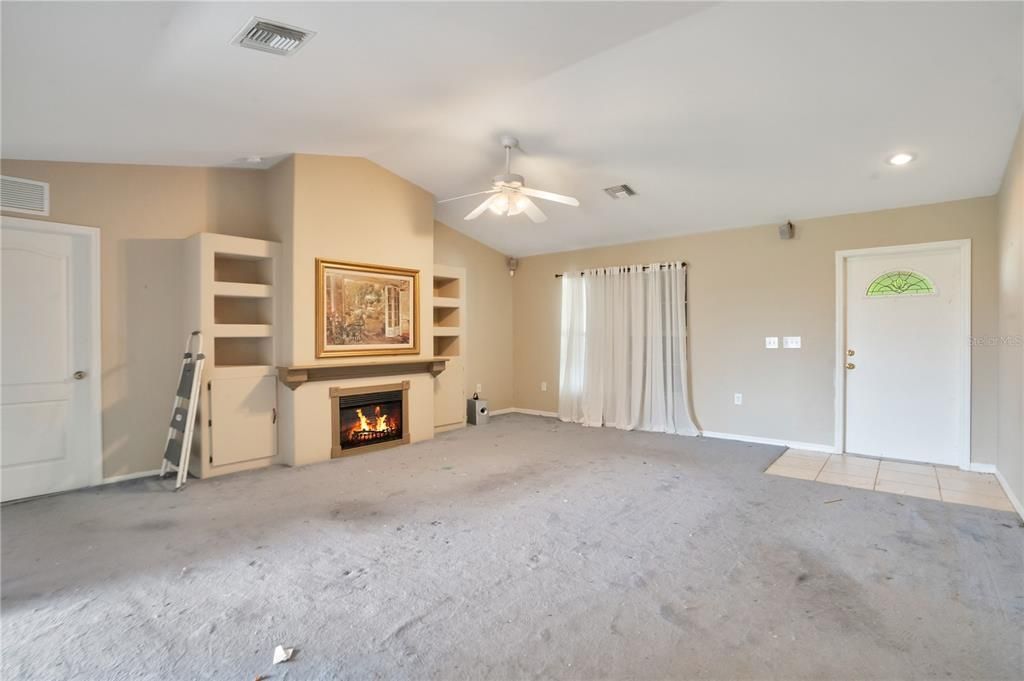 For Sale: $235,000 (3 beds, 2 baths, 1847 Square Feet)