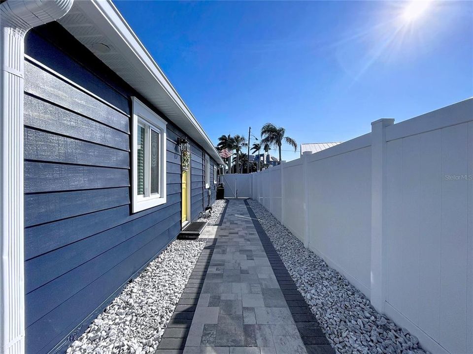 For Sale: $971,000 (3 beds, 2 baths, 1506 Square Feet)