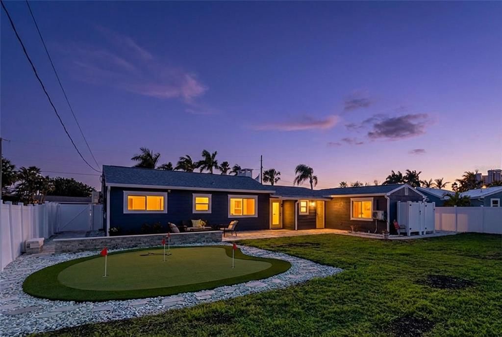 For Sale: $971,000 (3 beds, 2 baths, 1506 Square Feet)