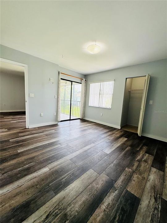 На продажу: $179,950 (2 спален, 2 ванн, 879 Квадратных фут)