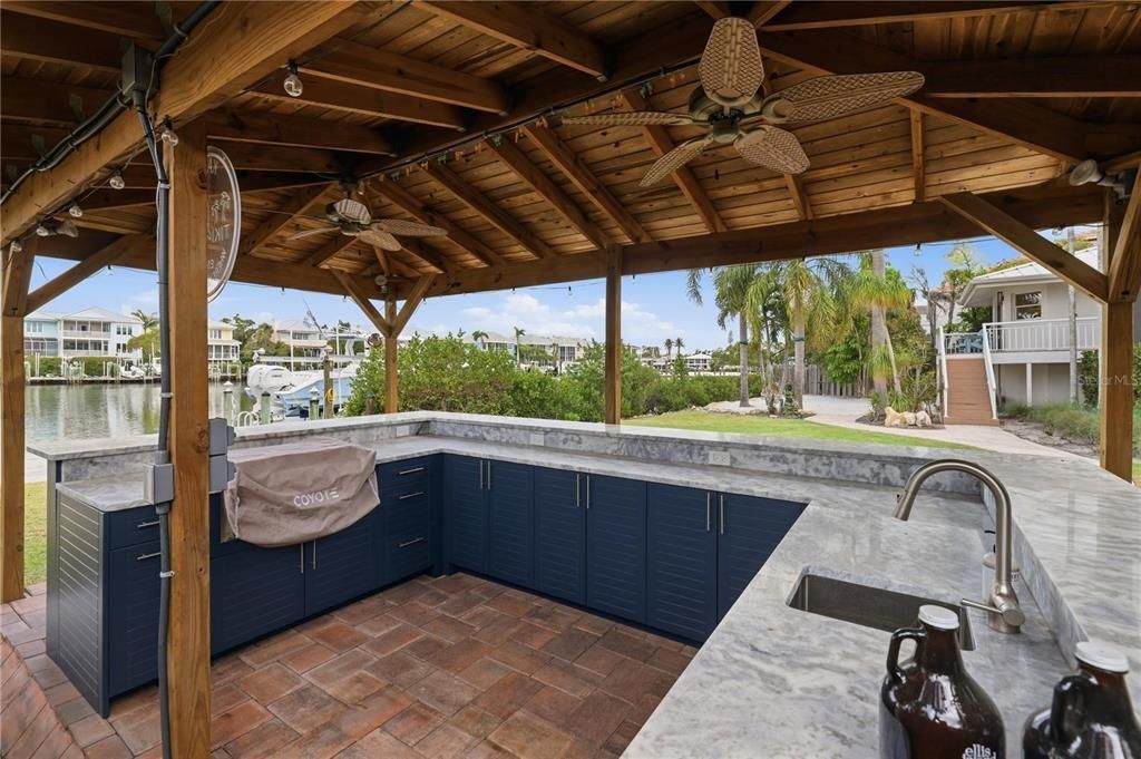For Sale: $8,500,000 (5 beds, 4 baths, 5095 Square Feet)