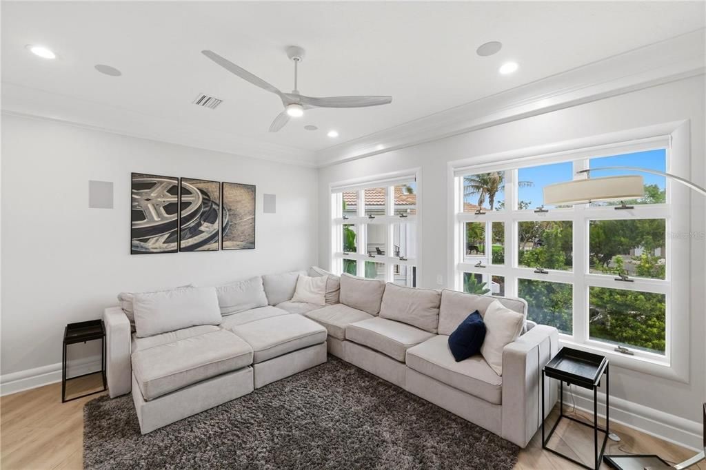 For Sale: $8,500,000 (5 beds, 4 baths, 5095 Square Feet)