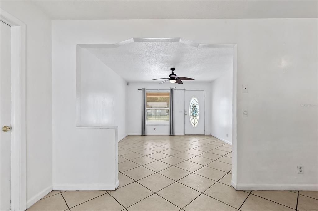 For Sale: $379,000 (4 beds, 2 baths, 1313 Square Feet)