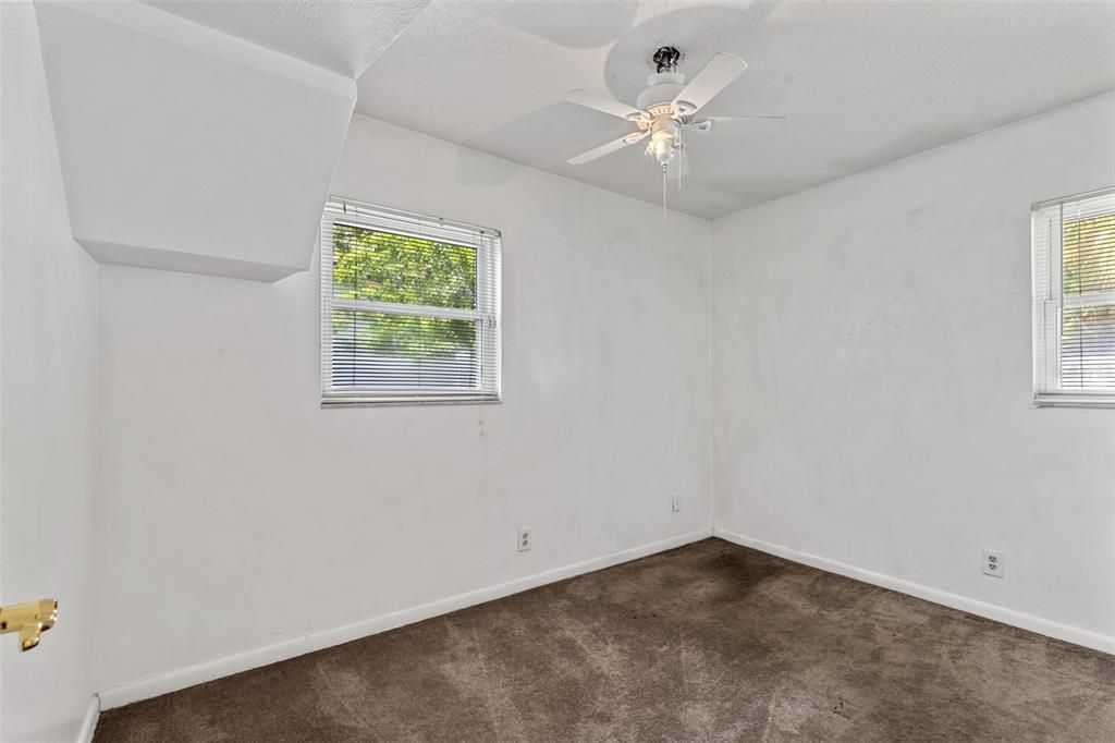 For Sale: $379,000 (4 beds, 2 baths, 1313 Square Feet)