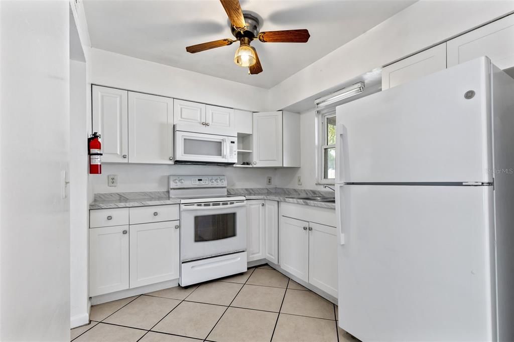 For Sale: $379,000 (4 beds, 2 baths, 1313 Square Feet)