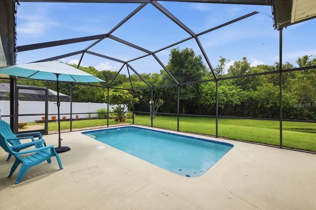 For Sale: $569,000 (3 beds, 2 baths, 1656 Square Feet)