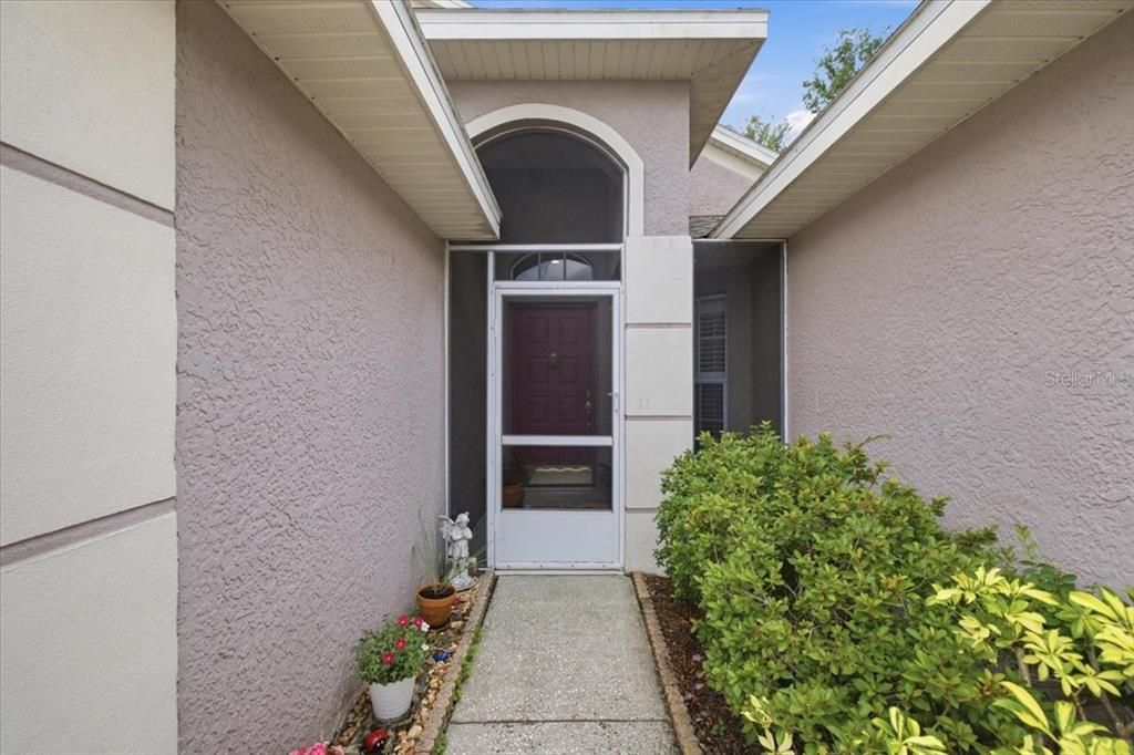For Sale: $569,000 (3 beds, 2 baths, 1656 Square Feet)