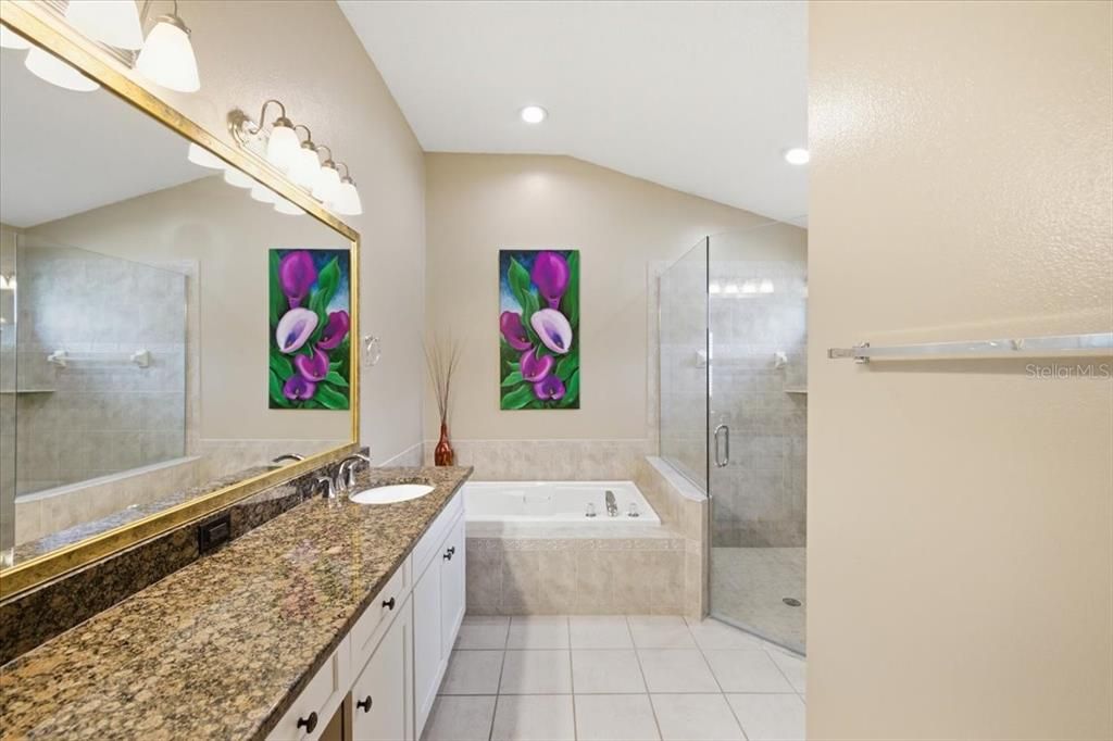 For Sale: $569,000 (3 beds, 2 baths, 1656 Square Feet)
