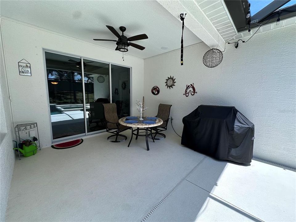For Sale: $619,000 (3 beds, 2 baths, 2222 Square Feet)