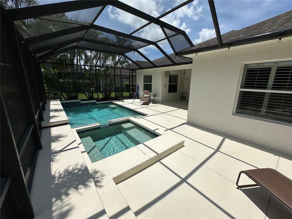 For Sale: $619,000 (3 beds, 2 baths, 2222 Square Feet)