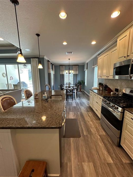 For Sale: $619,000 (3 beds, 2 baths, 2222 Square Feet)