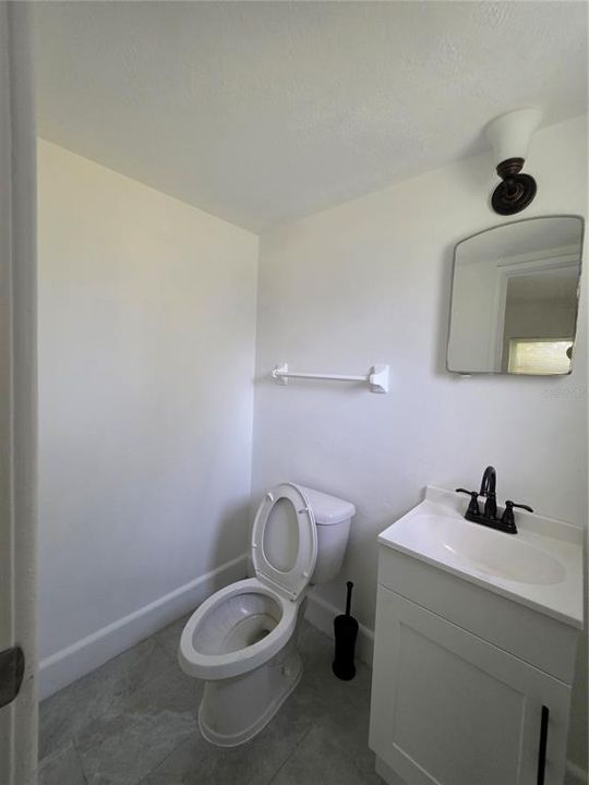 В аренду: $2,200 (3 спален, 1 ванн, 1424 Квадратных фут)