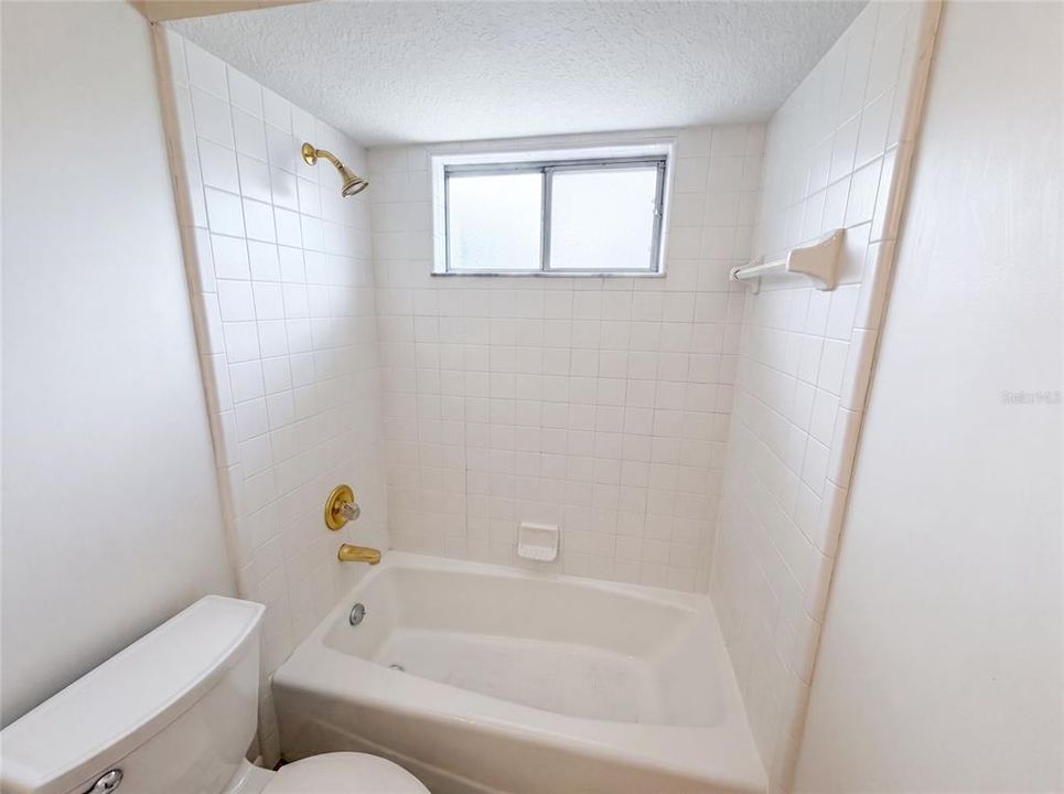 En Venta: $770,000 (5 camas, 3 baños, 3958 Pies cuadrados)