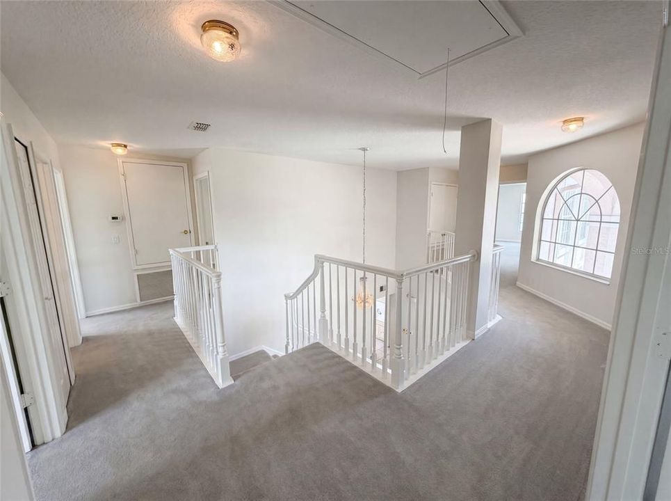 En Venta: $770,000 (5 camas, 3 baños, 3958 Pies cuadrados)