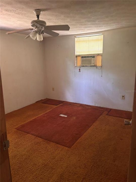 For Sale: $140,000 (3 beds, 2 baths, 1352 Square Feet)