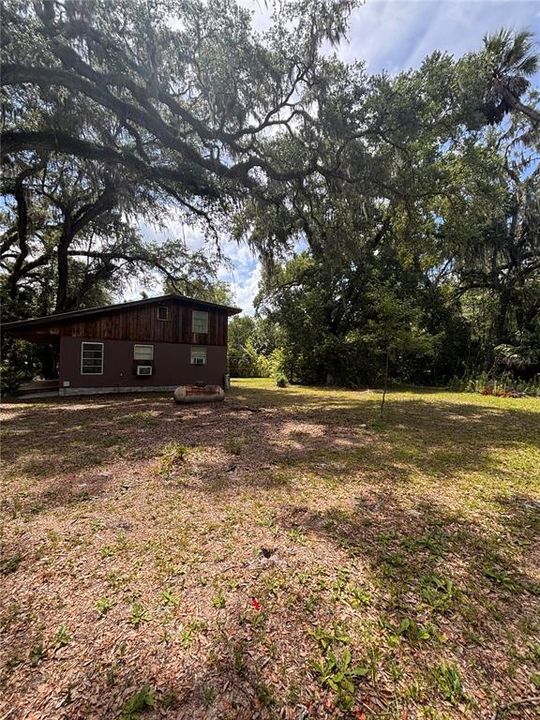 For Sale: $140,000 (3 beds, 2 baths, 1352 Square Feet)