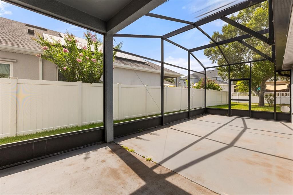 For Sale: $569,000 (4 beds, 3 baths, 2306 Square Feet)