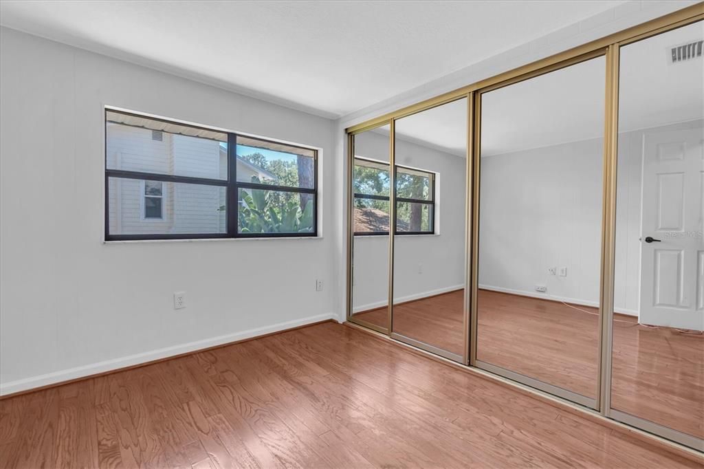 En Venta: $670,000 (4 camas, 3 baños, 2292 Pies cuadrados)
