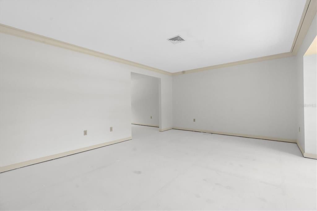 En Venta: $670,000 (4 camas, 3 baños, 2292 Pies cuadrados)