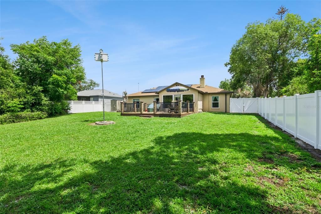 En Venta: $335,000 (3 camas, 2 baños, 1338 Pies cuadrados)