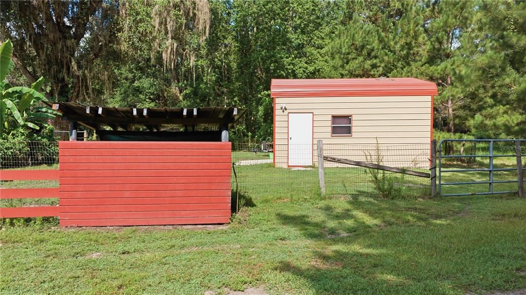 На продажу: $599,000 (3 спален, 2 ванн, 1918 Квадратных фут)