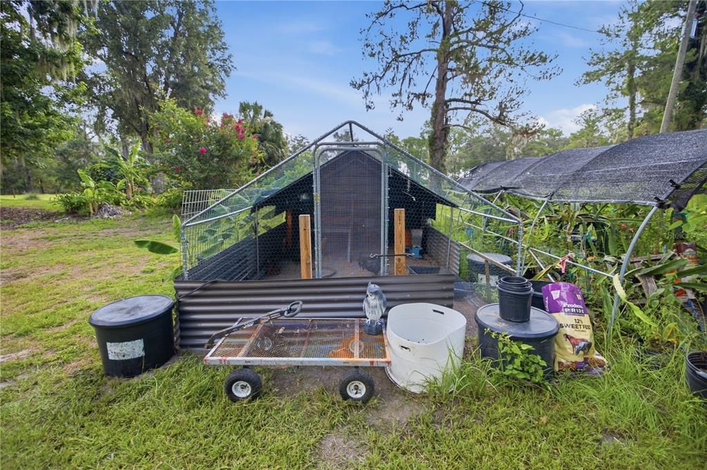 На продажу: $599,000 (3 спален, 2 ванн, 1918 Квадратных фут)