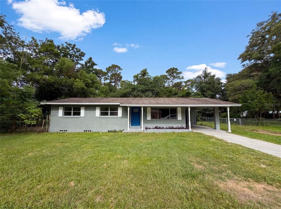 For Sale: $190,000 (3 beds, 2 baths, 1132 Square Feet)