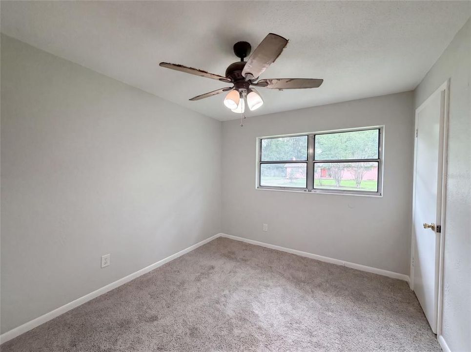 For Sale: $190,000 (3 beds, 2 baths, 1132 Square Feet)